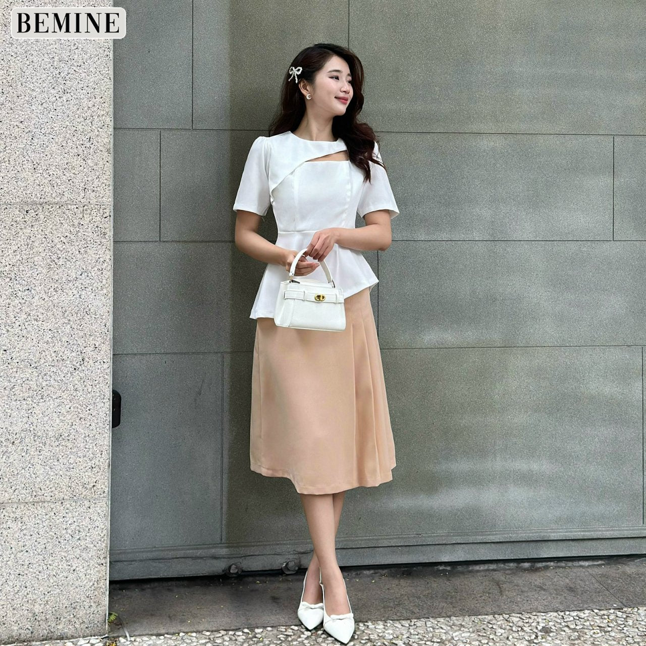 Áo kiểu peplum đắp chéo cut out A438 Tôn dáng, thời thượng và đầy cuốn hút