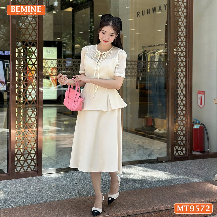 Đầm Thiết Kế BEMINE Cổ Tròn Có Dây Nơ Dáng Peplum MT9572 Sự Thanh Lịch